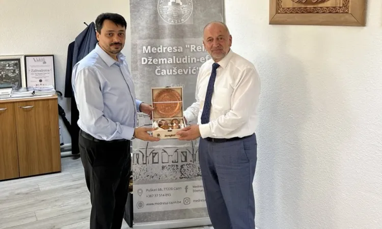 IUS Strengthens Cooperation with Reis Džemaludin-ef. Čaušević Madrasa in Cazin